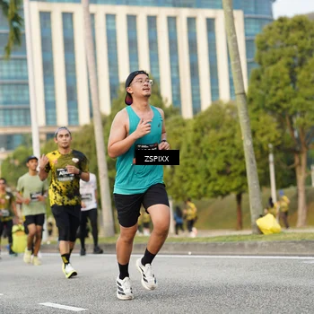 Runner Photo 6383524