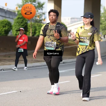 Runner Photo 6383550