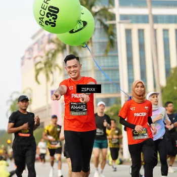 Runner Photo 6383562