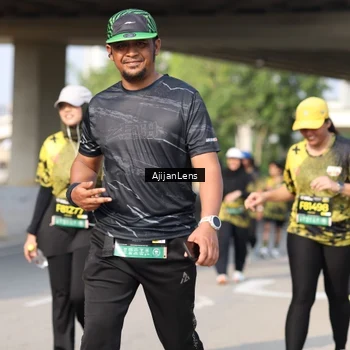 Runner Photo 6383593