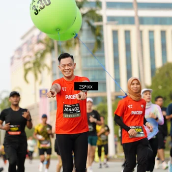 Runner Photo 6383597