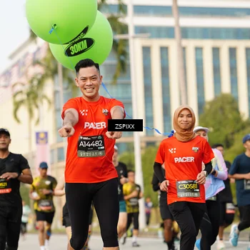 Runner Photo 6383598