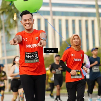 Runner Photo 6383670