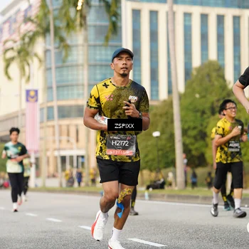 Runner Photo 6383674