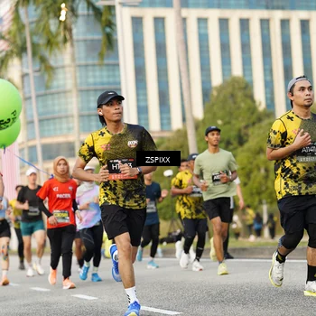 Runner Photo 6383679