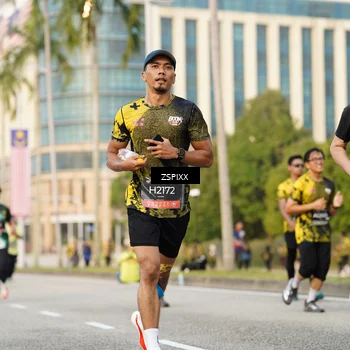 Runner Photo 6383696
