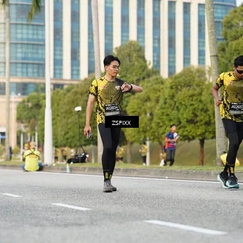 Runner Photo 6383711