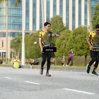 Runner Photo 6383752