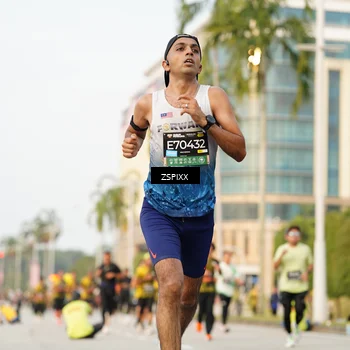 Runner Photo 6383759