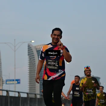 Runner Photo 6383788