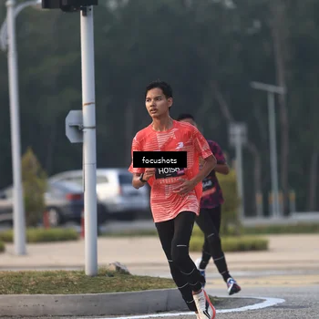 Runner Photo 6383807
