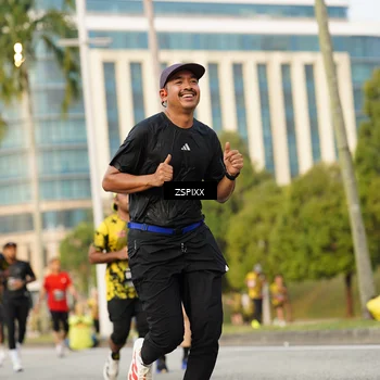 Runner Photo 6383871
