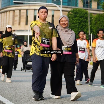 Runner Photo 6383955