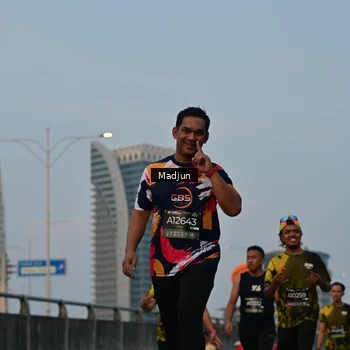 Runner Photo 6383965
