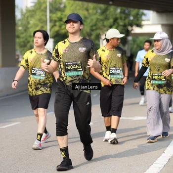 Runner Photo 6383980