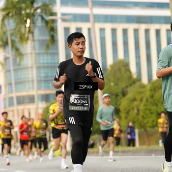 Runner Photo 6384008