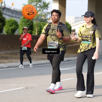 Runner Photo 6384028