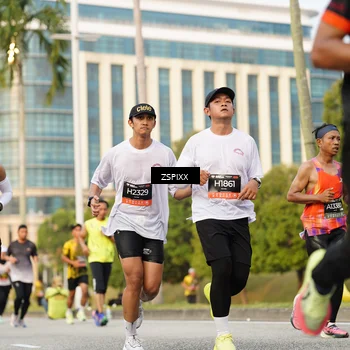 Runner Photo 6384079