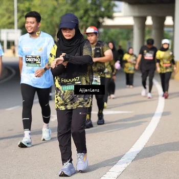Runner Photo 6384086