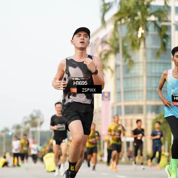 Runner Photo 6384103