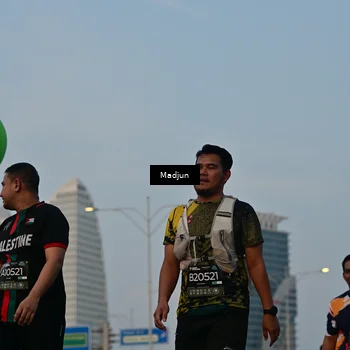 Runner Photo 6384114