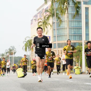 Runner Photo 6384120