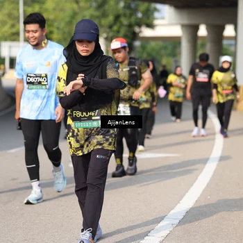 Runner Photo 6384125