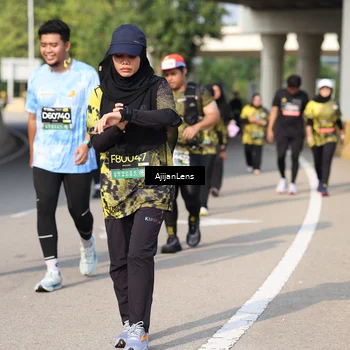 Runner Photo 6384139
