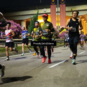 Runner Photo 6384143