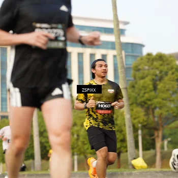 Runner Photo 6384150