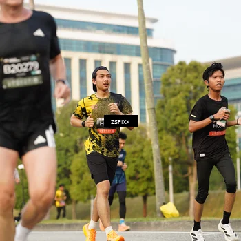 Runner Photo 6384170