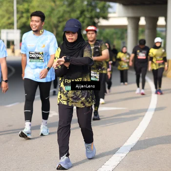 Runner Photo 6384186