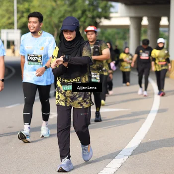 Runner Photo 6384200