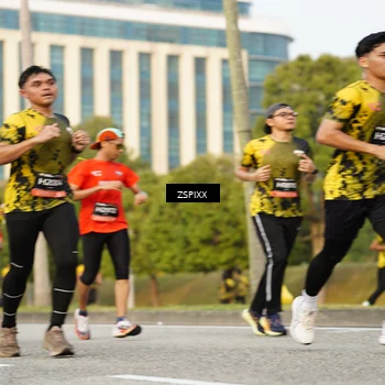 Runner Photo 6384283