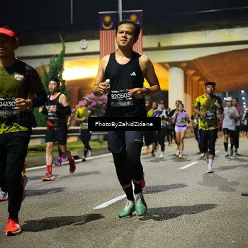 Runner Photo 6384297