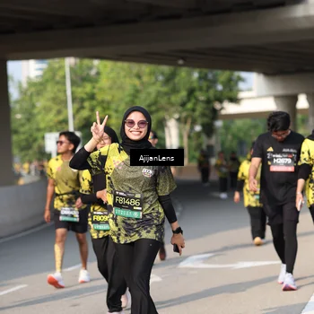 Runner Photo 6384301