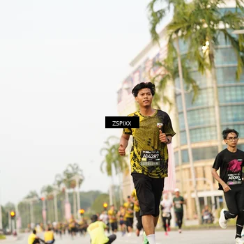 Runner Photo 6384330