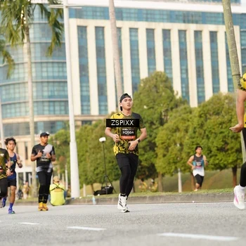 Runner Photo 6384380