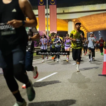 Runner Photo 6384382