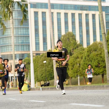 Runner Photo 6384401