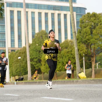 Runner Photo 6384423