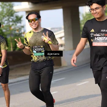 Runner Photo 6384431