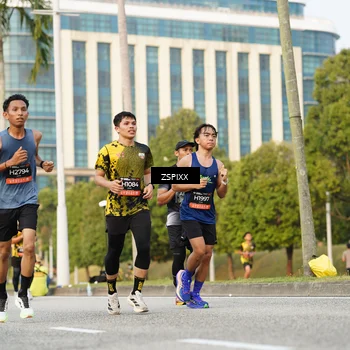 Runner Photo 6384438