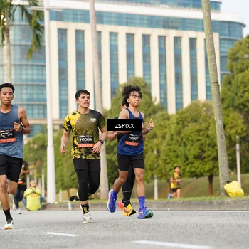 Runner Photo 6384462