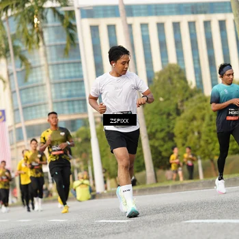 Runner Photo 6384528