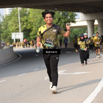 Runner Photo 6384534