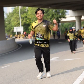 Runner Photo 6384559