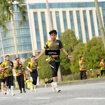 Runner Photo 6384603