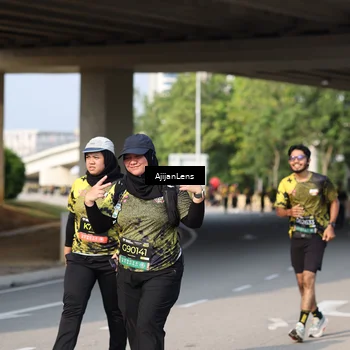 Runner Photo 6384611