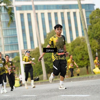 Runner Photo 6384635